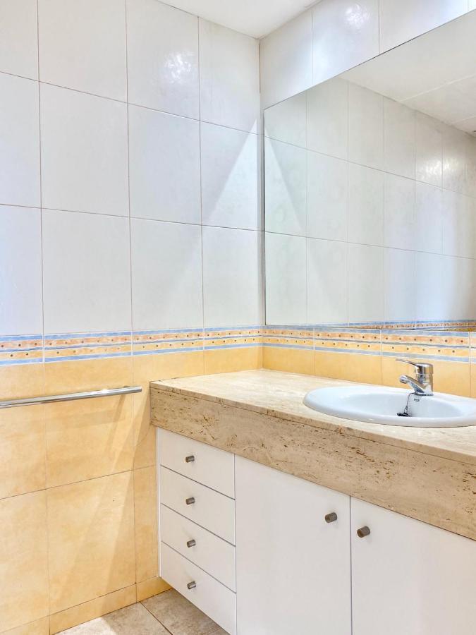 Appartement Devant La Plage Roses Eksteriør bilde