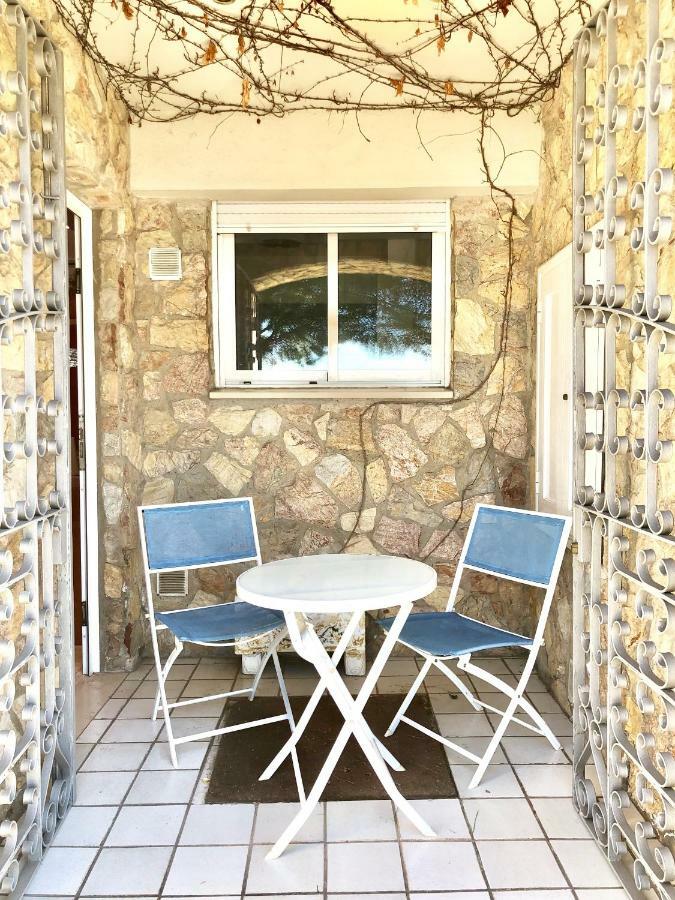 Appartement Devant La Plage Roses Eksteriør bilde